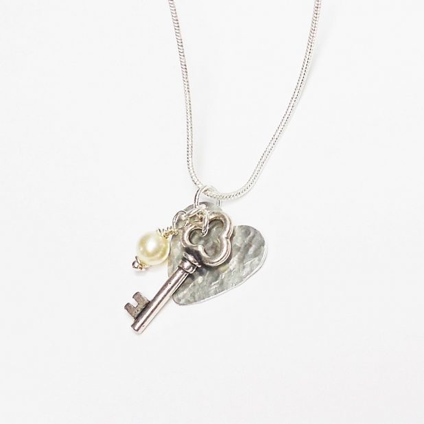 KEY TO MY HEART NECKLACE