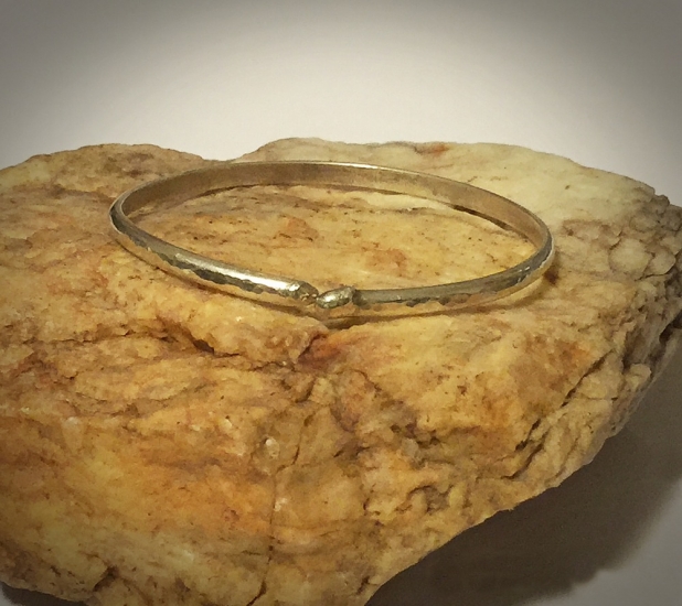 Heavy gauge sterling silver bangle