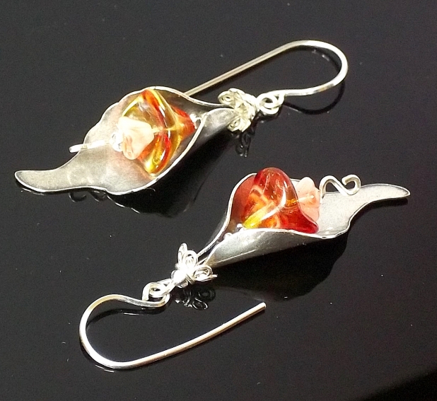 Silver calla lily earrings